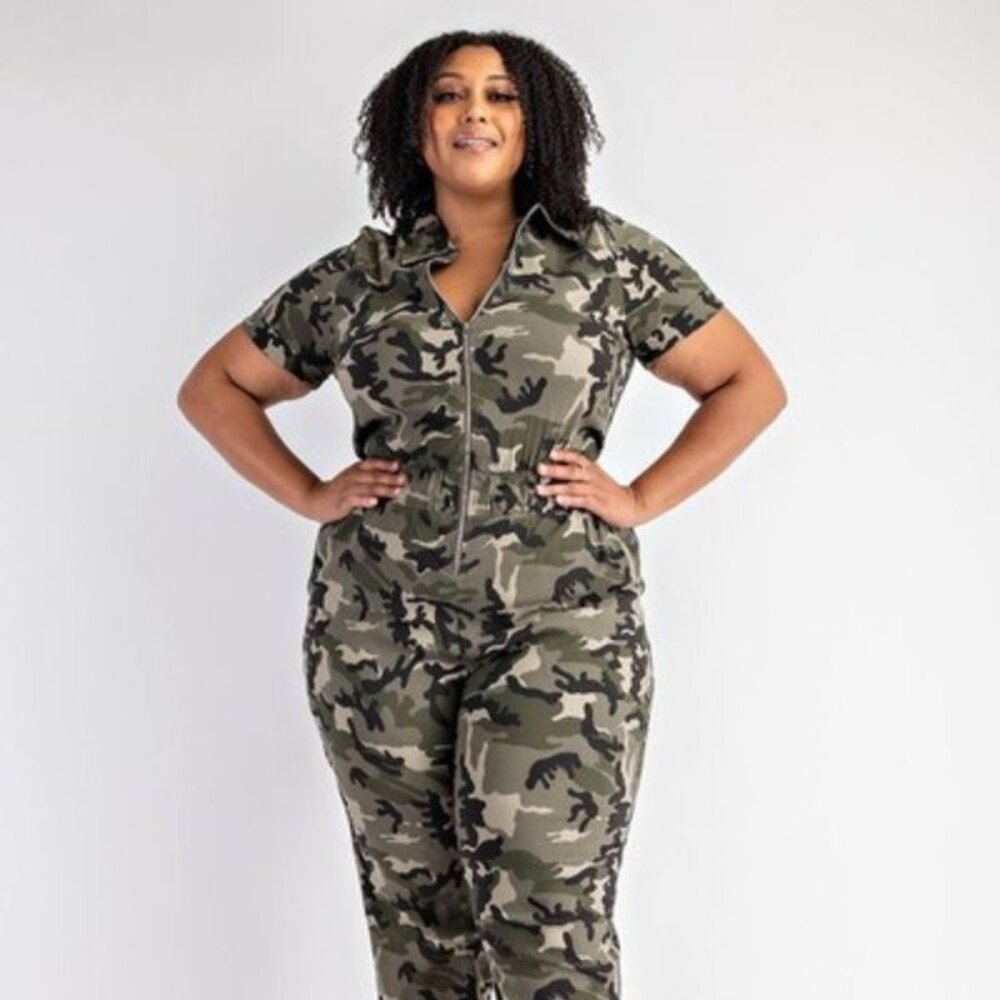NEW Plus Size Green Camo Jumpsuit 1X2X